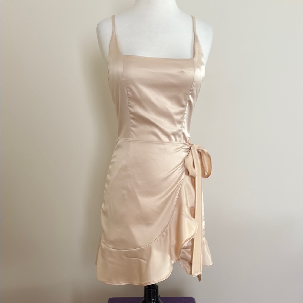 Princess Polly Crème Satin Faux Wrap Mini Dress Adjustable Straps Size 4